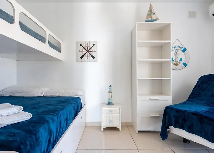 Sea Front House Macarena D * Marbellac