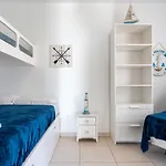 Sea Front House Macarena D * Marbella