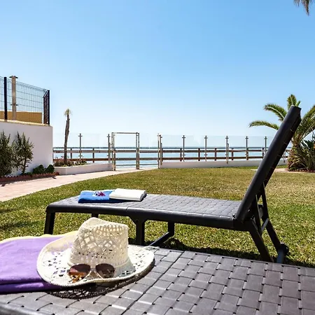 Sea Front House Macarena D * Marbella