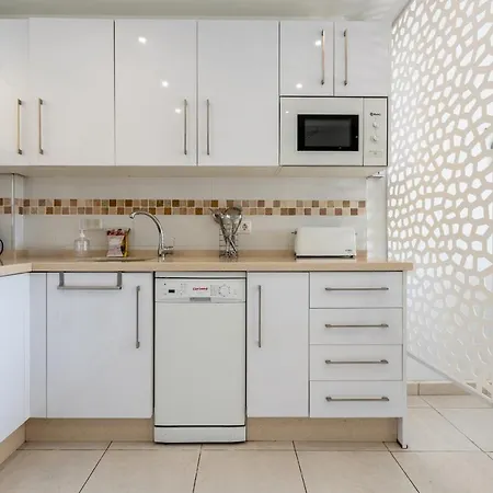 Holiday home Sea Front House Macarena D Marbella